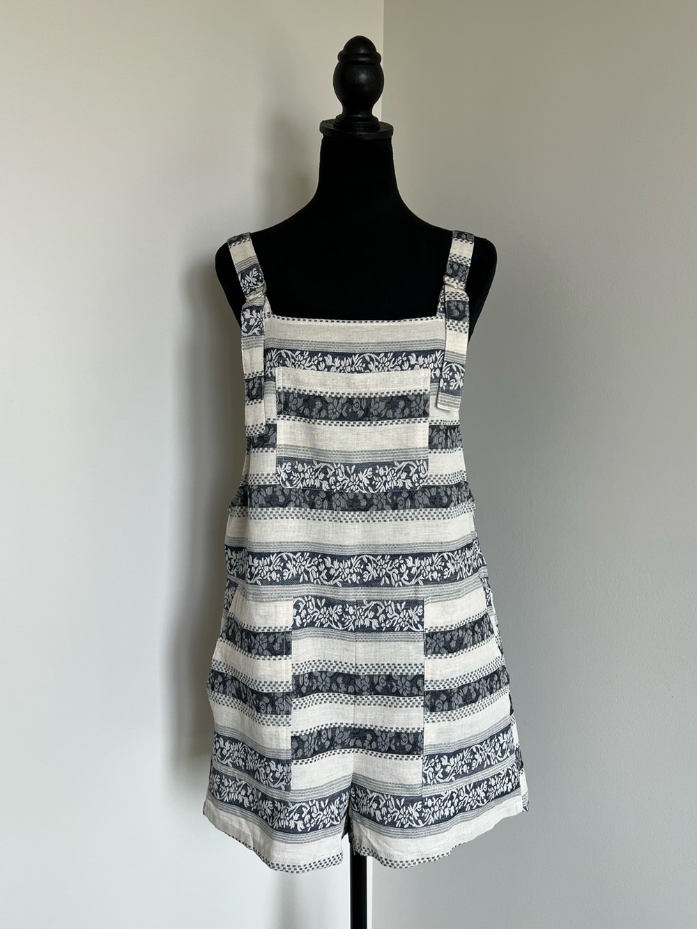 NWT 100% Cotton Striped Navy and White Sundress Romper